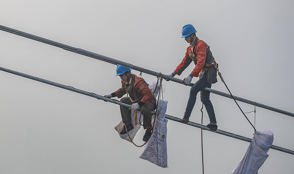 生命之係：論高空（kōng）作業（yè）安全帶的重要性