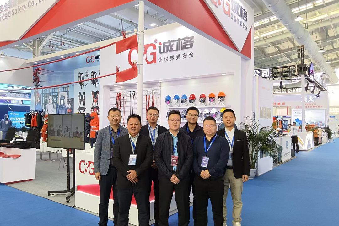 讓世界更安全丨（shù）麻豆文化传媒精品观看（gé）安全裝備亮相2023年電力安全與應（yīng）急論壇暨展覽會（huì）