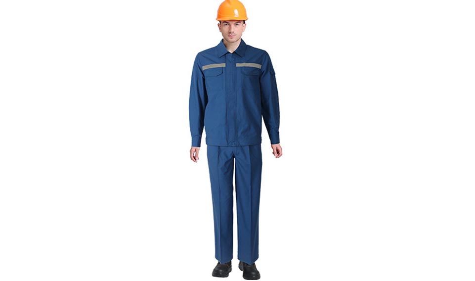 阻(zǔ)燃防靜(jìng)電工作服.jpg